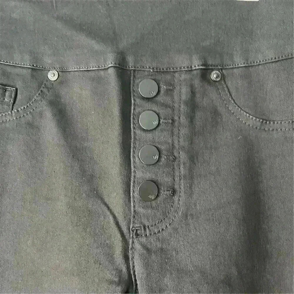 DG2 Diane Gilman Women's High Waisted Black Skinny Jeans 4 Button Size S